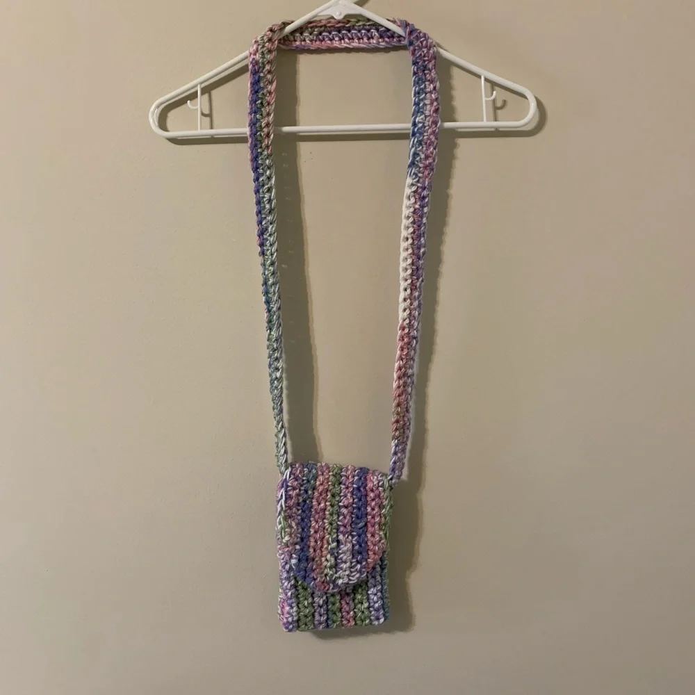 Phone Crossbody Bag handmade
crochet - Picture 3 of 16
